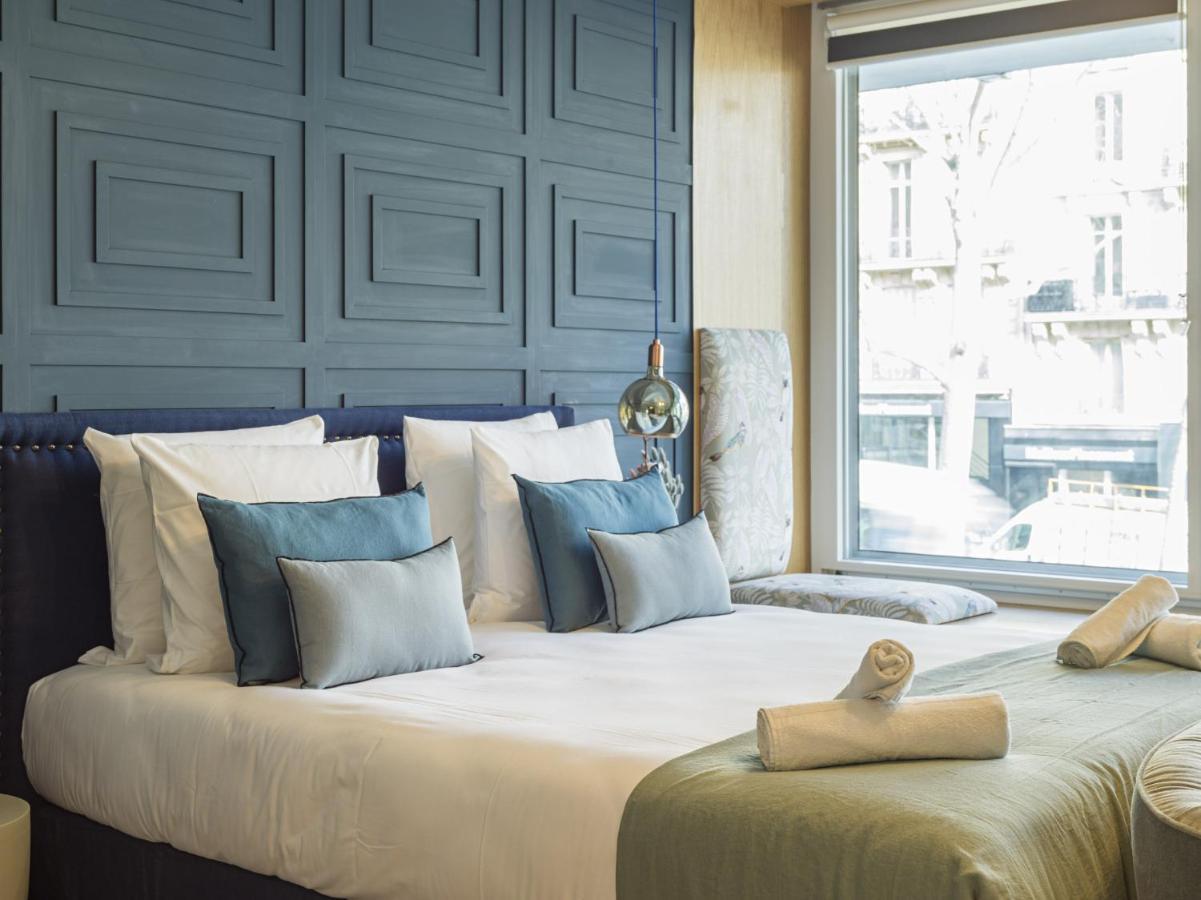 The Blue Alma Eiffel Tower Apartment Paris Exterior photo